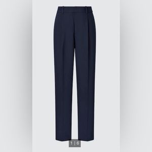 Uniqlo AirSense Pleated Pants S - Navy Blue